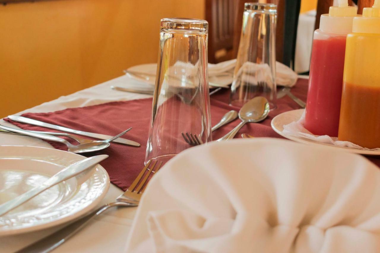 Rwenzori International Hotel Kasese Zewnętrze zdjęcie