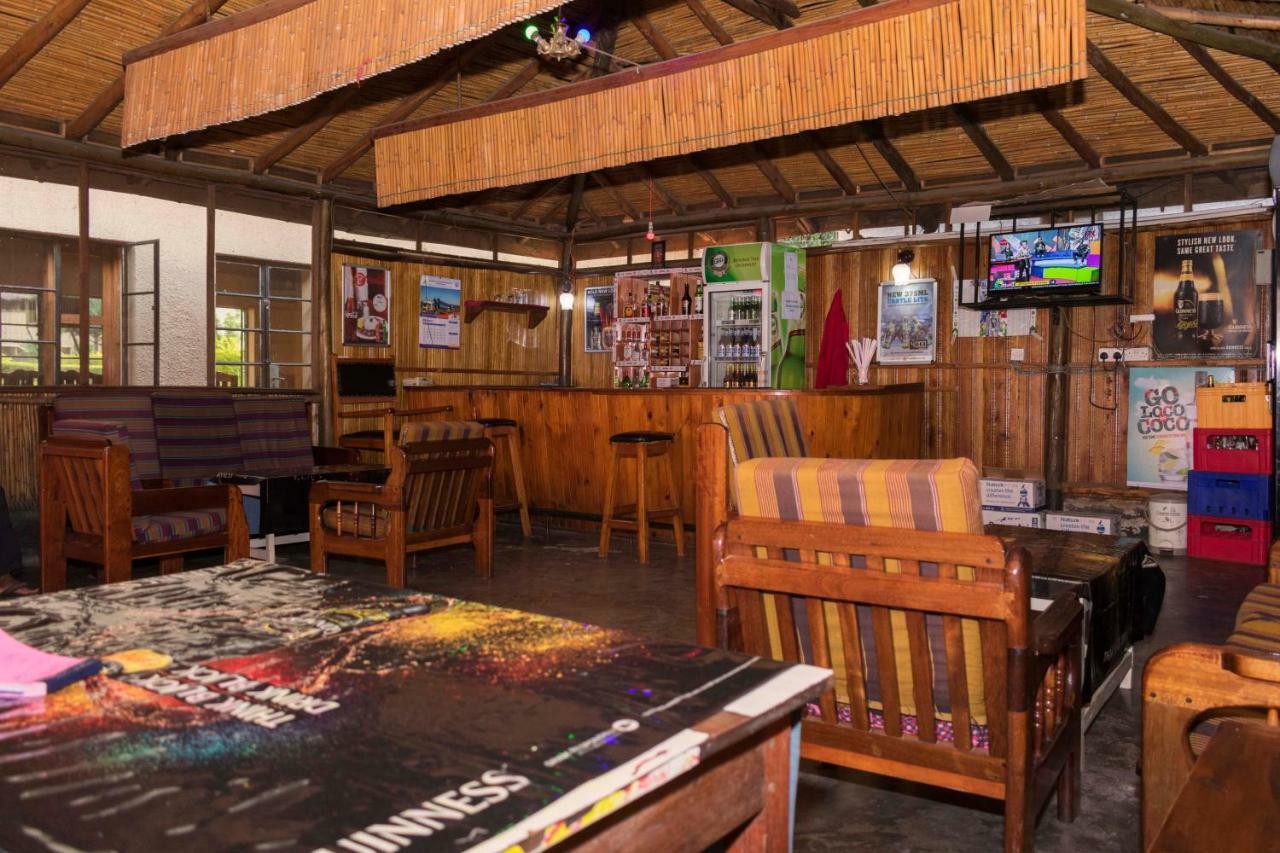 Rwenzori International Hotel Kasese Zewnętrze zdjęcie