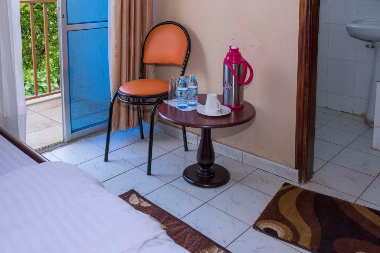 Rwenzori International Hotel Kasese Zewnętrze zdjęcie