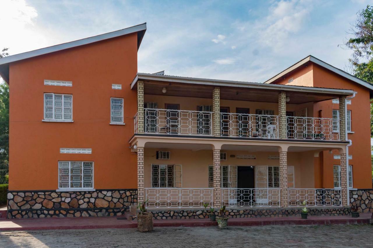 Rwenzori International Hotel Kasese Zewnętrze zdjęcie