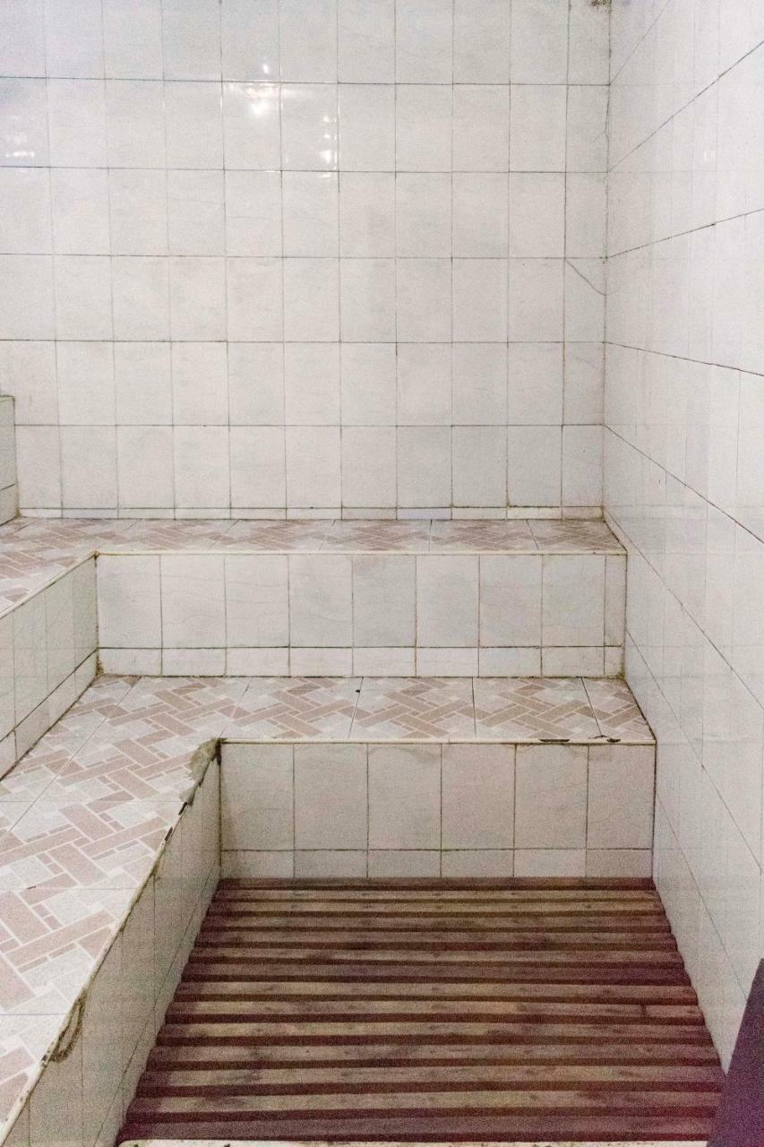 Rwenzori International Hotel Kasese Zewnętrze zdjęcie