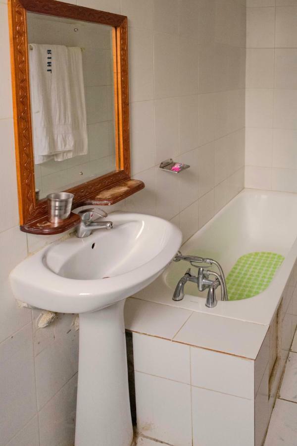Rwenzori International Hotel Kasese Zewnętrze zdjęcie